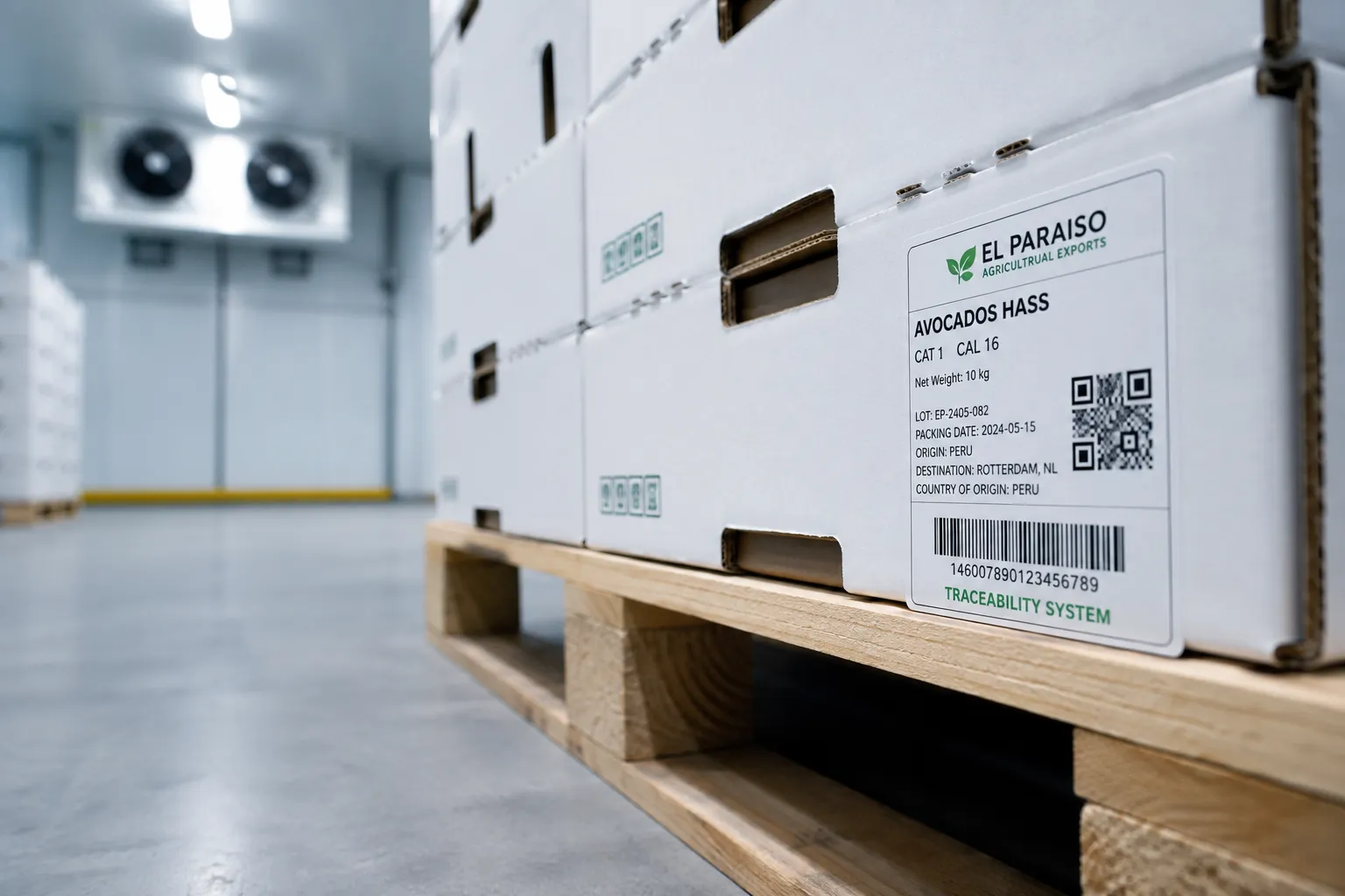 El Paraíso traceability system — cold storage boxes with QR code and full lot information